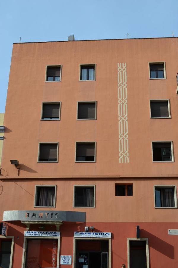 Hostal Bartis Figueres  Kültér fotó