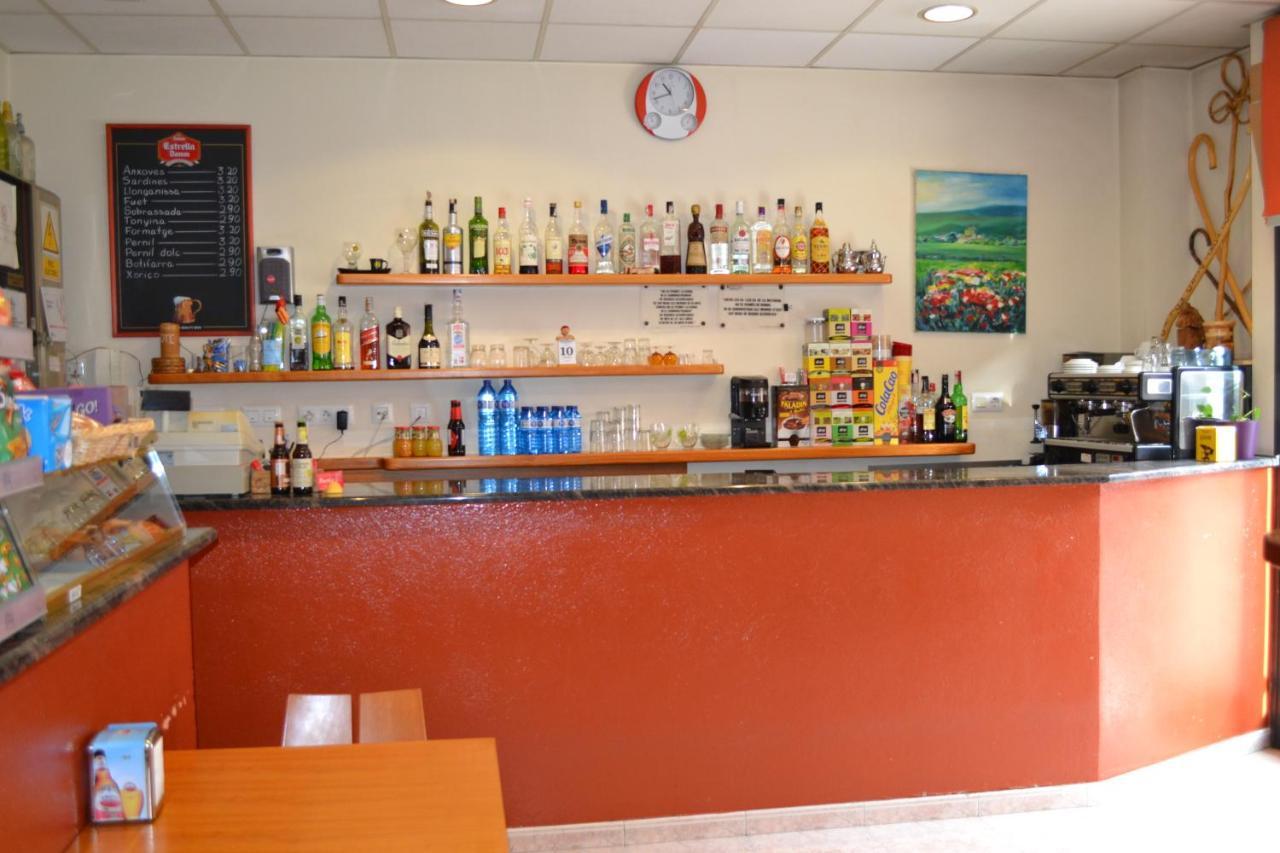 Hostal Bartis Figueres  Kültér fotó